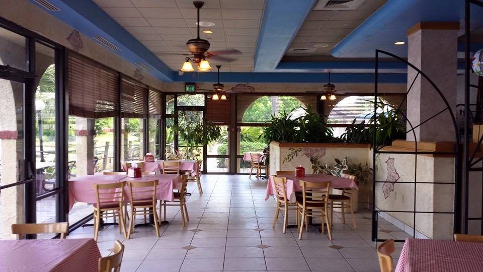 梅因盖特湖边度假酒店 Four Corners 外观 照片